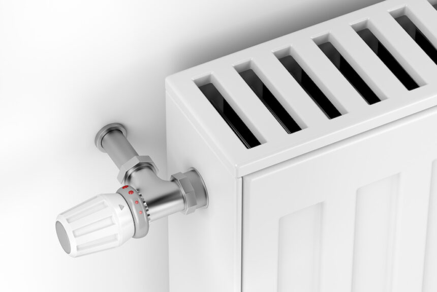 Heating radiator with thermostat valve Cand ai nevoie de service centrala termica in Cluj si ce include fiecare interventie